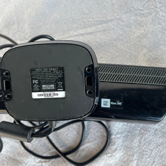 Untested Xbox 360 Kinect Sensor Camera Motion Controller For Gaming - Picture 2 of 6